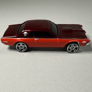 Hot Wheels 1968 Mercury Cougar Die-Cast 1:64
